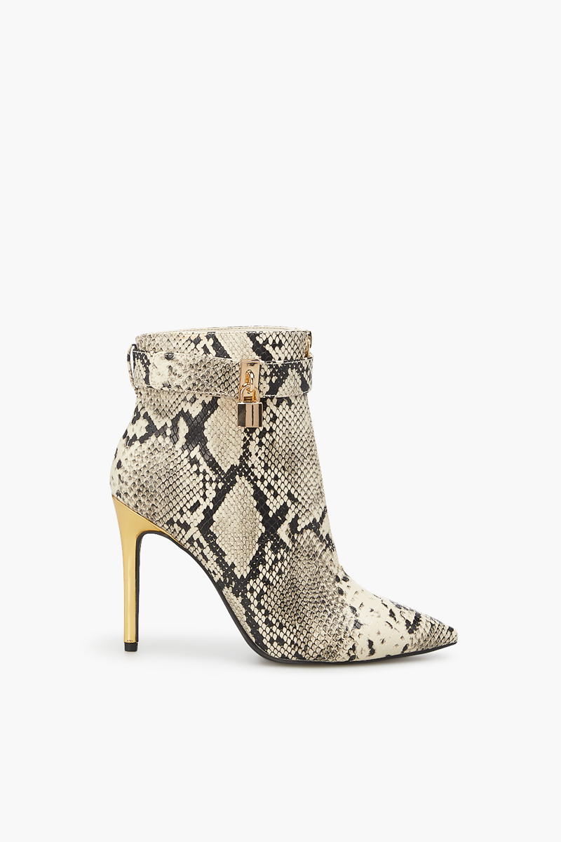 Shoedazzle on sale snake heels