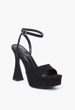 /cdn/shop/files/40gSevereCrackedHeel