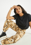 Lightweight Relaxed Fit Cargo Joggers