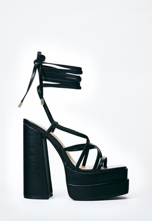 Strappy and platform sandals in black leather | Jonak