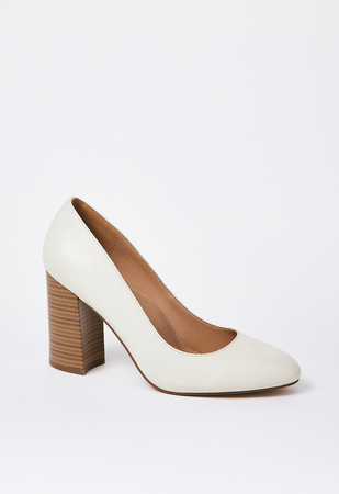 Daphne Block Heel Pump