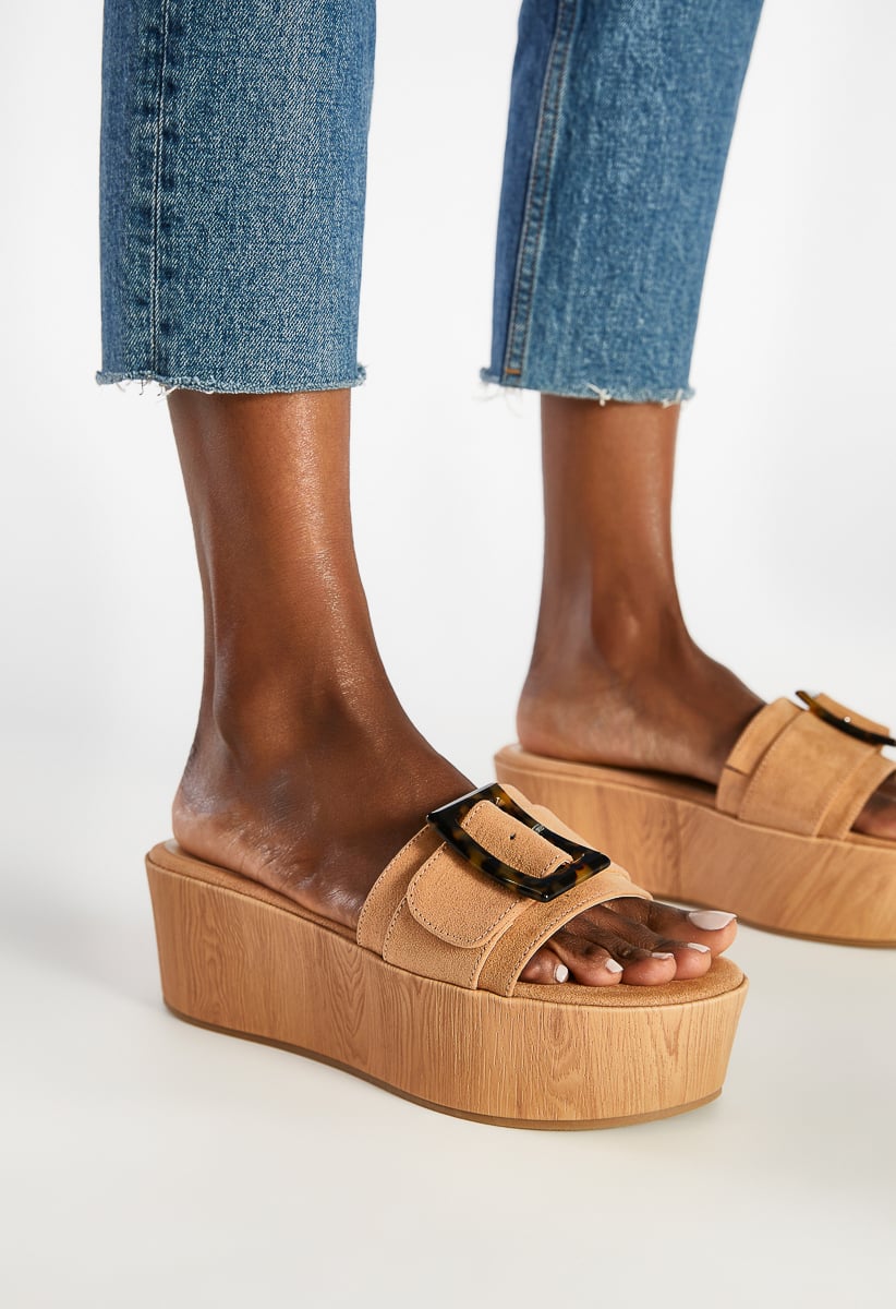 Leonora 2025 wedge sandal