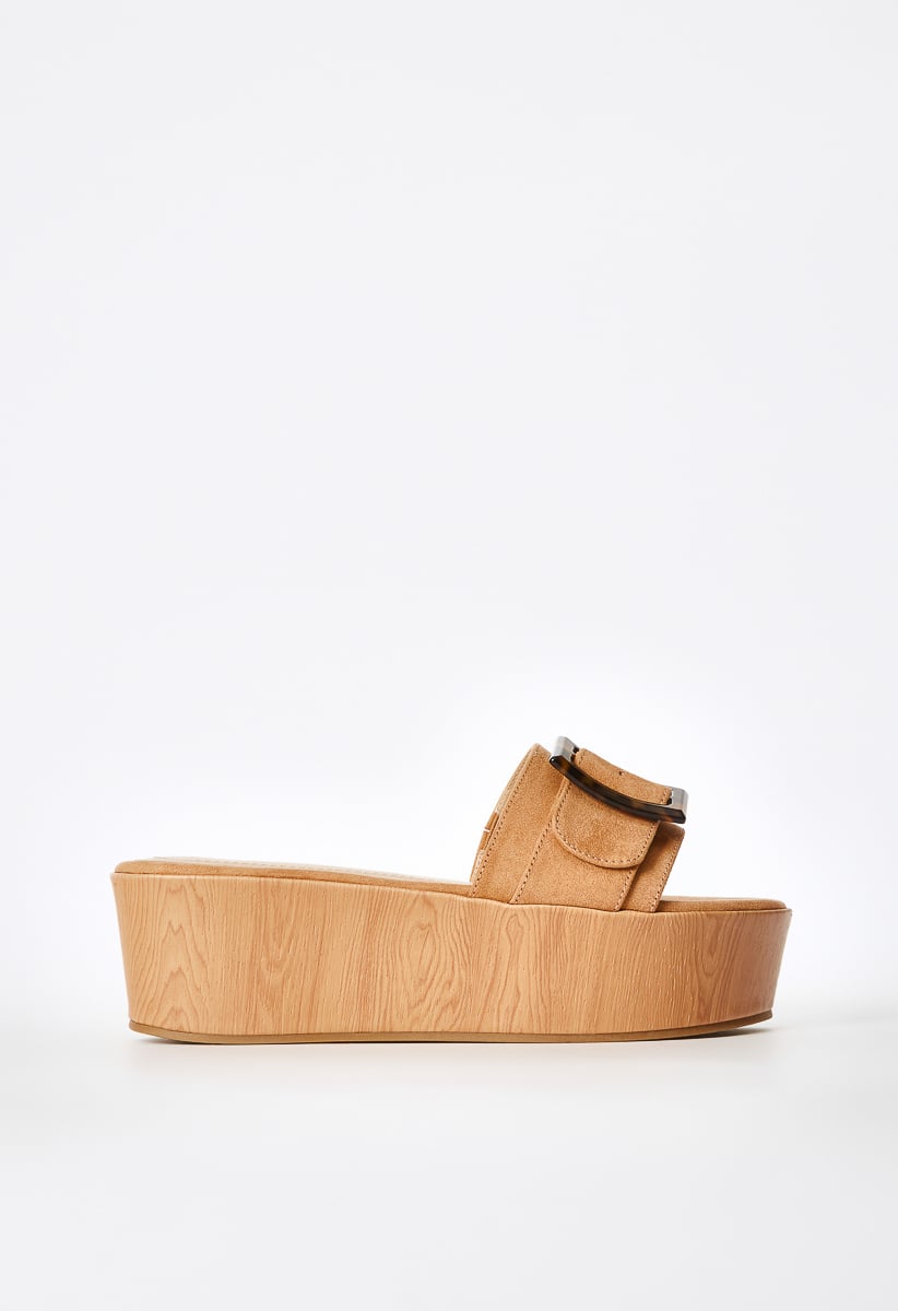 Leonora discount wedge sandal