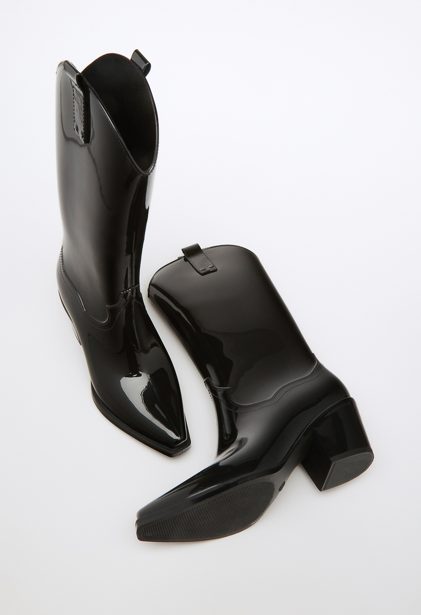 Shoedazzle hot sale rain boots