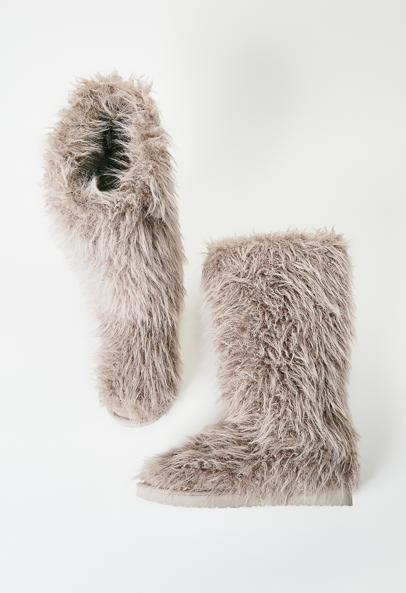 Shoedazzle fuzzy boots new arrivals