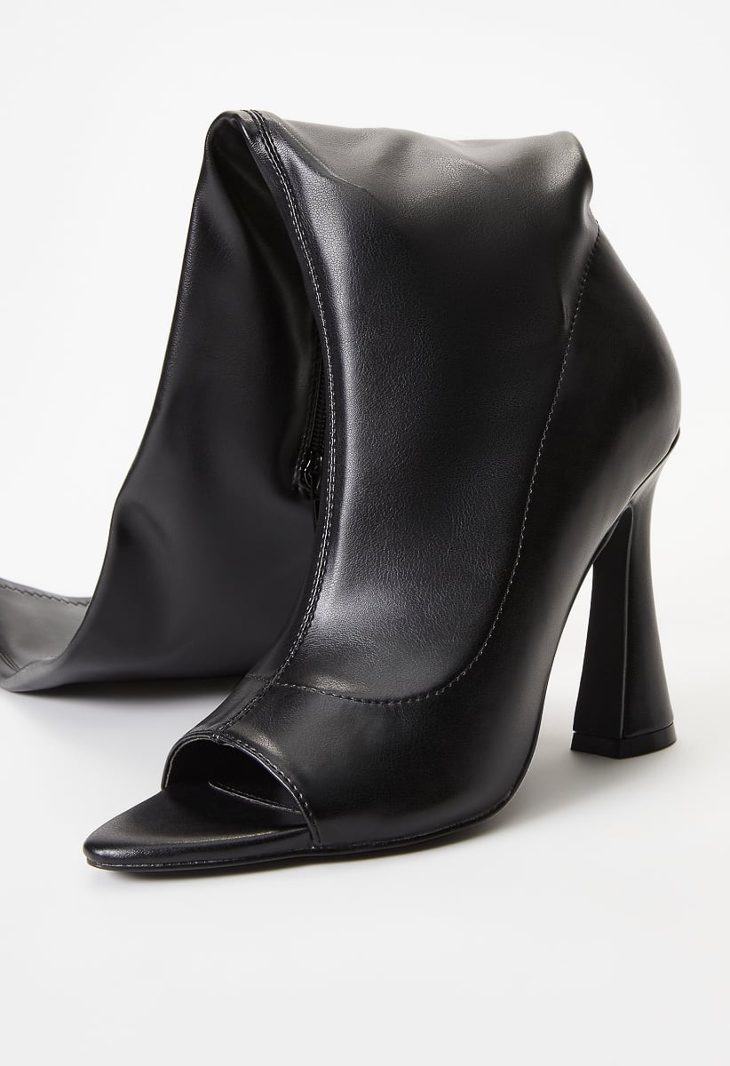 Giana sales stretch bootie