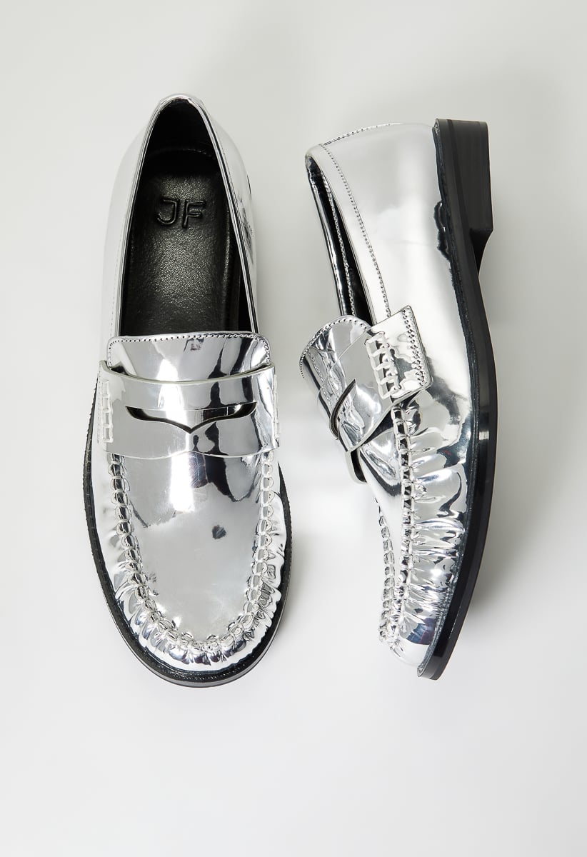 【NONCODE】Shuren Silver Ribbon Loafers Camryn Flat Loafer in Silver - Get great deals at ShoeDazzle